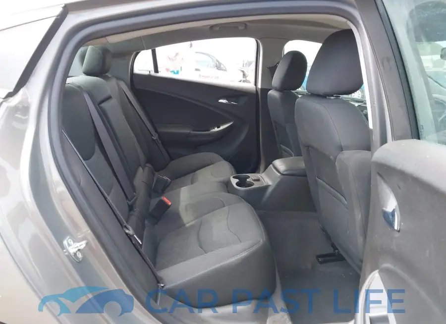 1G1RC6S51HU127962# 8