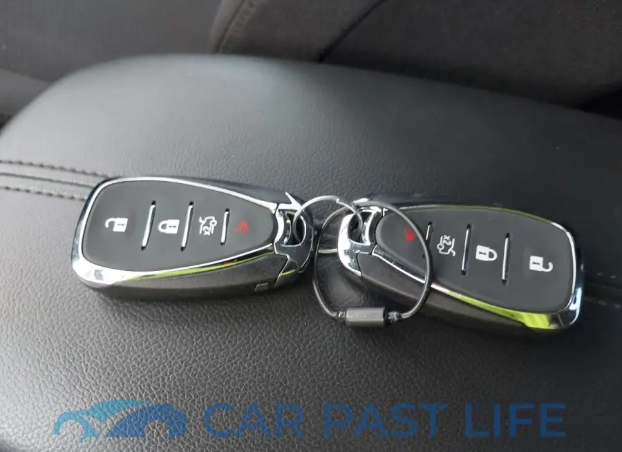 1G1ZD5ST0PF229911# 11