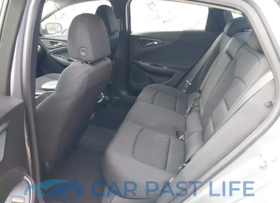 1G1ZD5ST0PF229911# 8