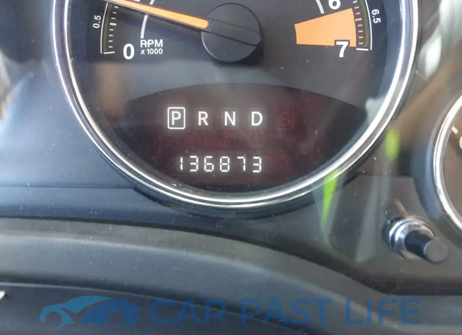 1C4NJCEBXED537893# 7