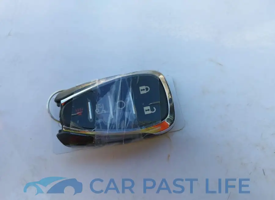 1G1ZD5ST4JF194815# 11