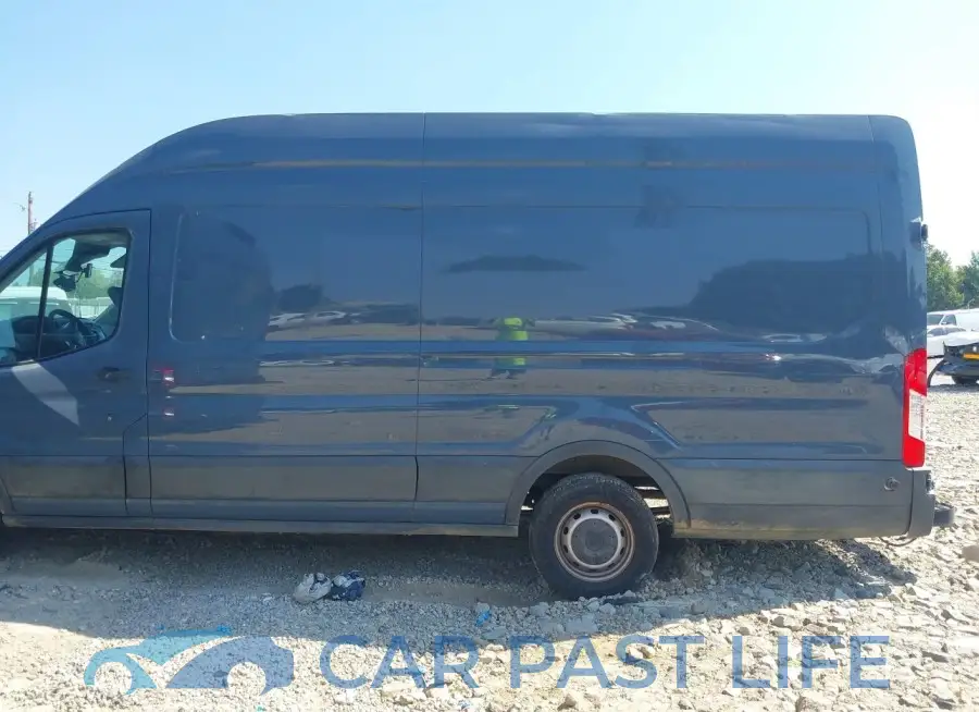 1FTYR3XM6KKA97795# 14