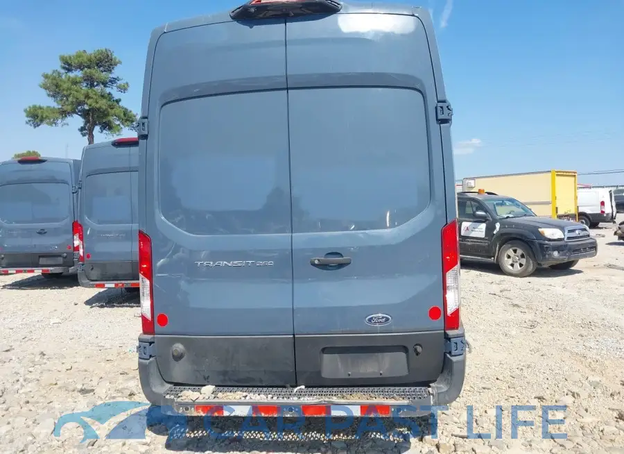 1FTYR3XM6KKA97795# 16