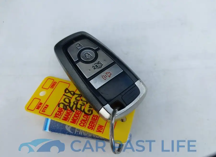 3FA6P0G7XJR145059# 11