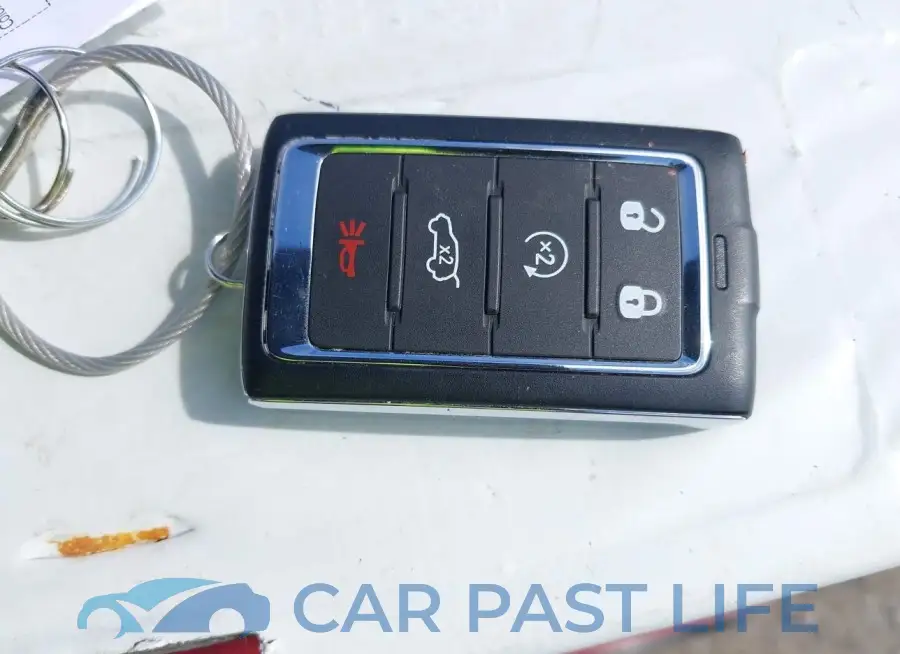 1C4SJSBP7RS132038# 11
