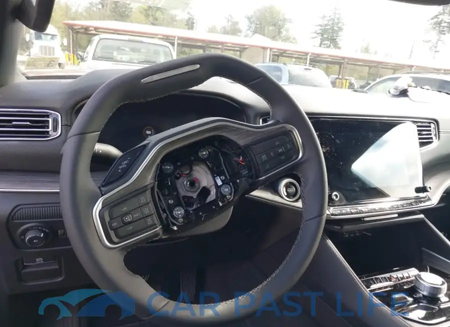 1C4SJSBP7RS132038# 21