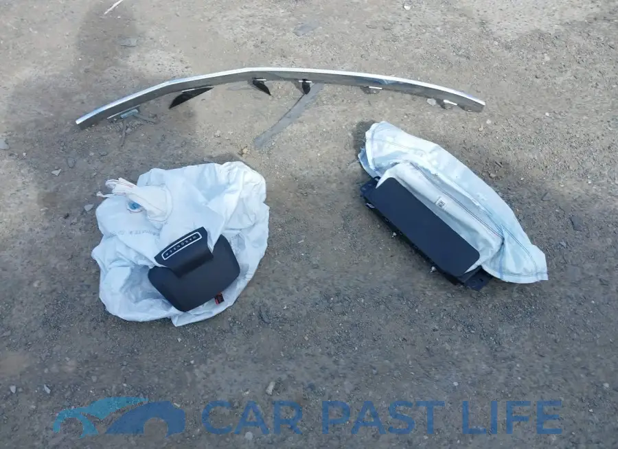 1C4SJSBP7RS132038# 12