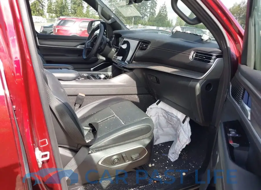 1C4SJSBP7RS132038# 5