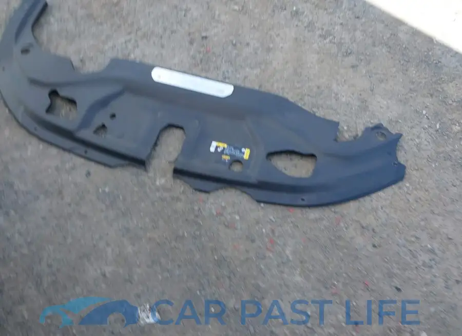1C4SJSBP7RS132038# 19
