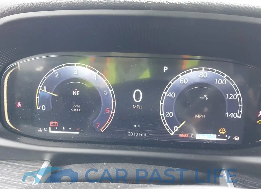 1C4SJSBP7RS132038# 7