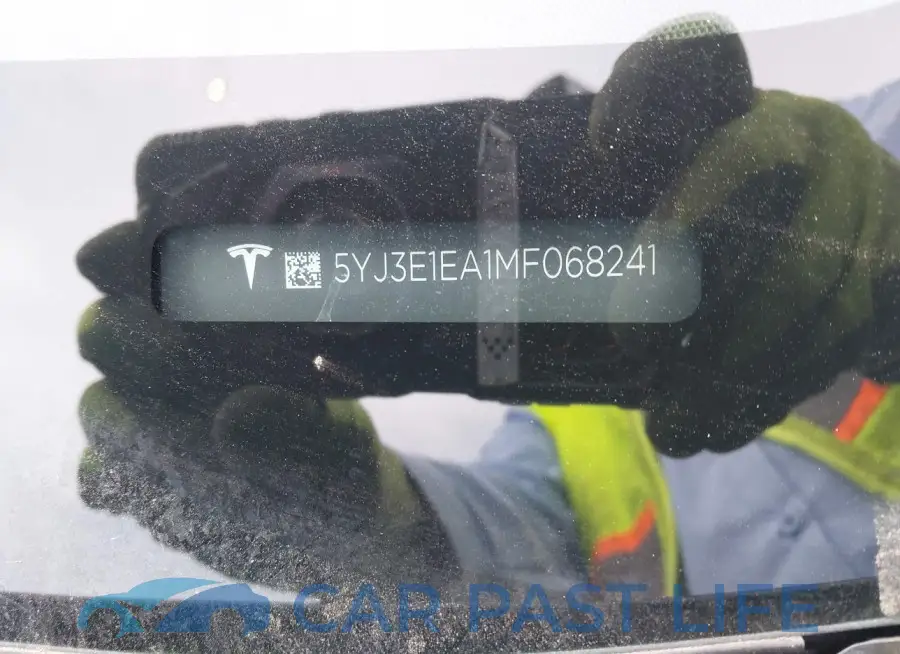 5YJ3E1EA1MF068241# 9