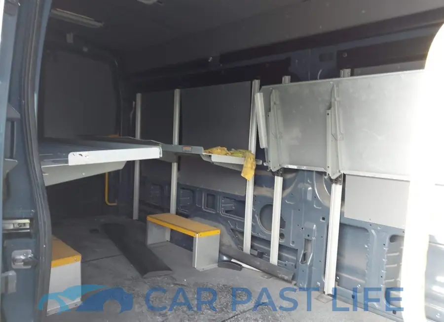 1FTYR3XM5KKB13274# 8