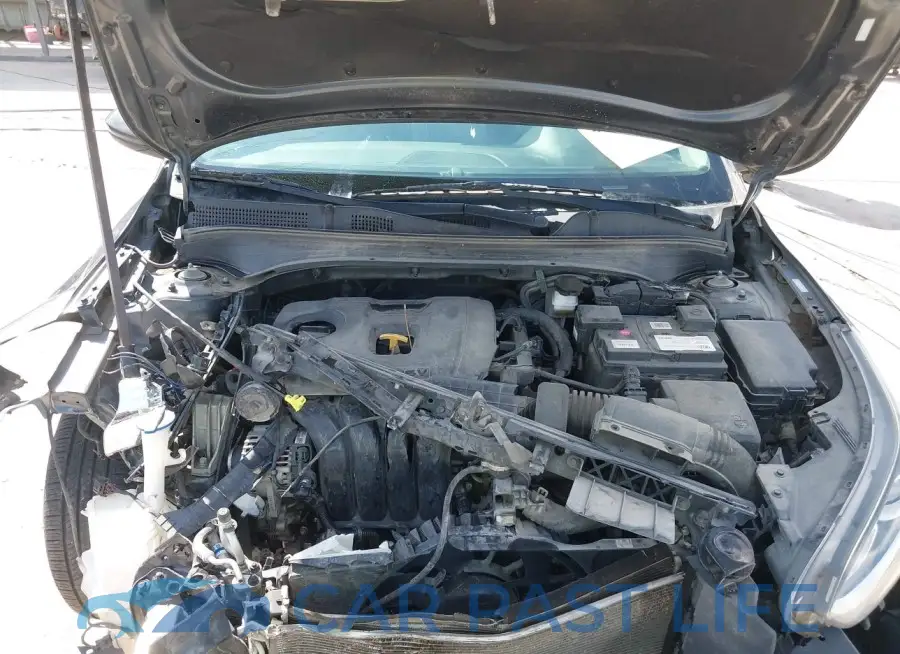 3KPF24AD4LE239303# 10