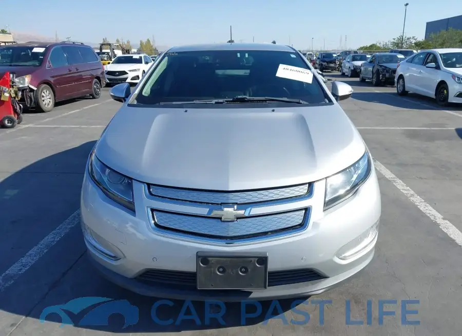 1G1RD6E44FU105578# 12