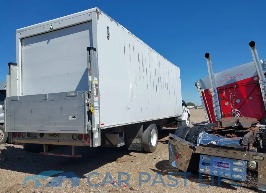 1FDWF7DC4MDF01683# 4