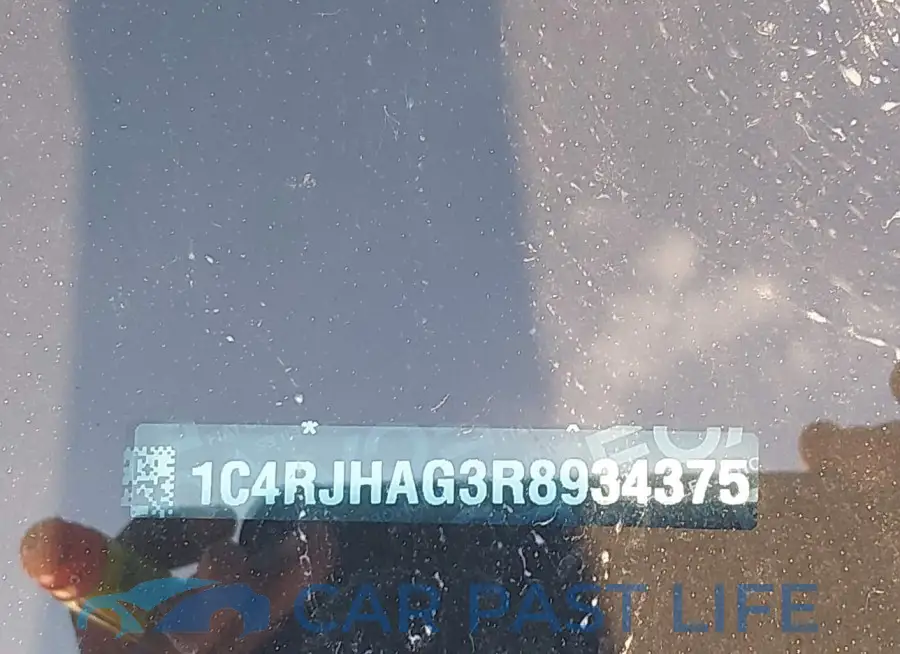 1C4RJHAG3R8934375# 9