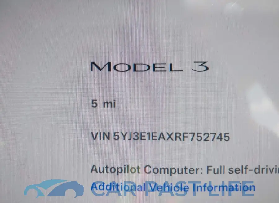 5YJ3E1EAXRF752745# 13