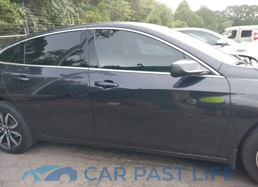 1G1ZG5ST9PF143245# 13