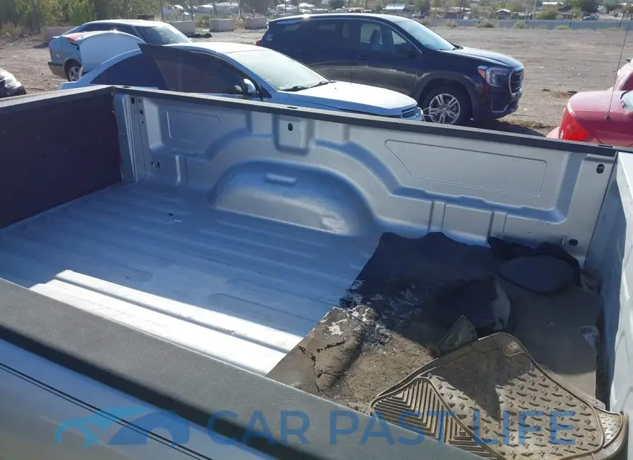 3C6JR6DM5FG616153# 8