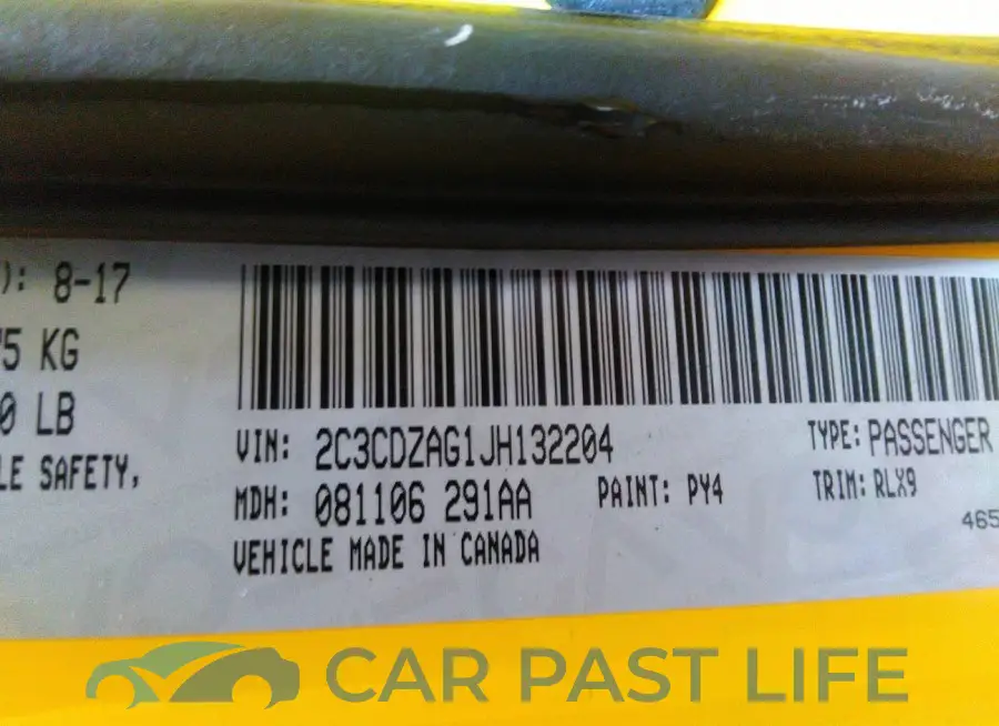 2C3CDZAG1JH132204# 9