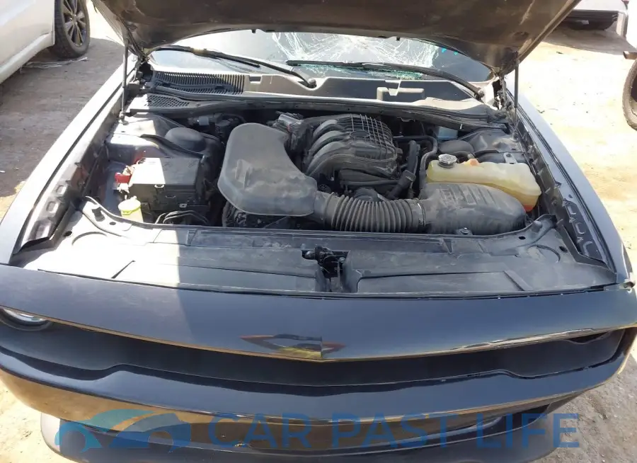2C3CDZAG7HH618266# 10