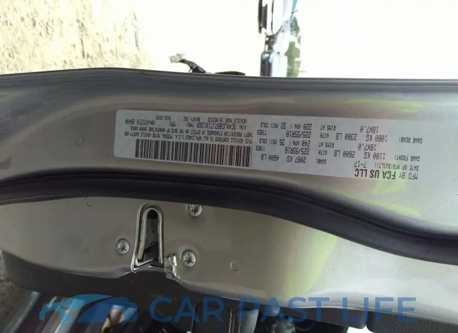 3C4NJDBB7JT101369# 9