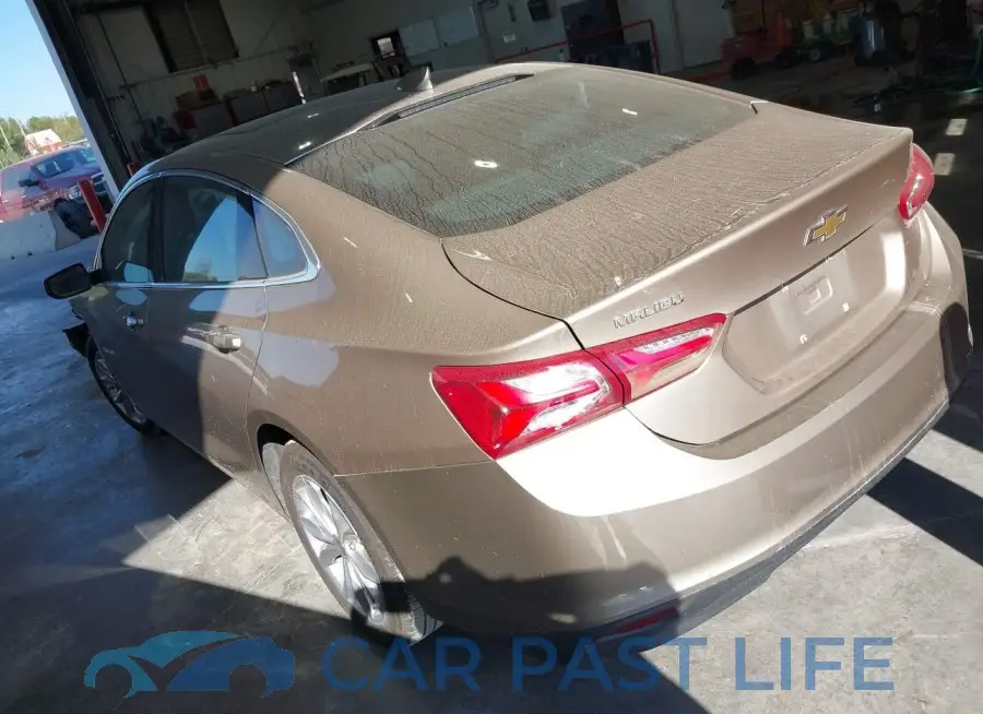 1G1ZD5ST8NF115605# 3