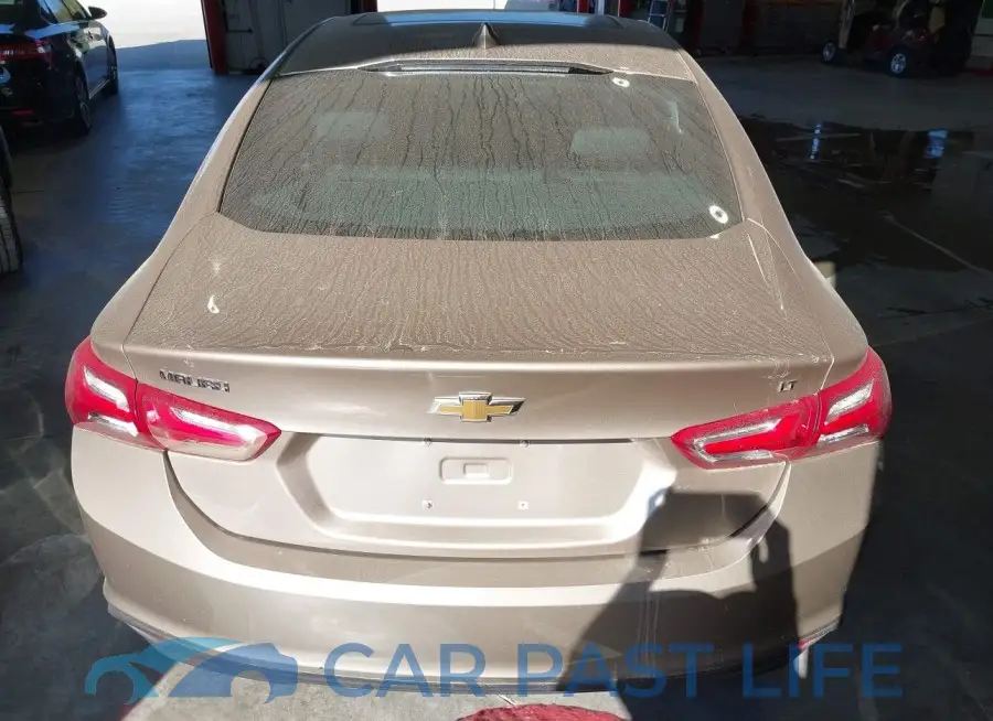 1G1ZD5ST8NF115605# 16