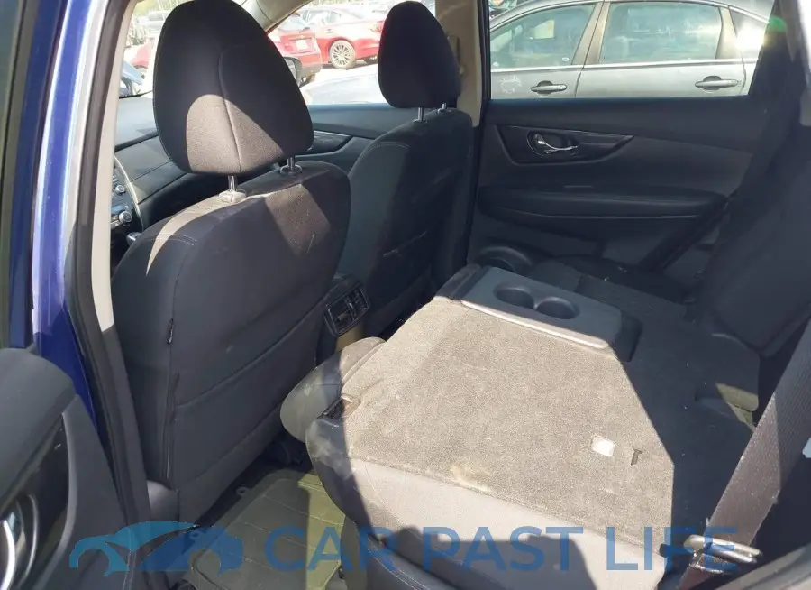 KNMAT2MV2LP531810# 8