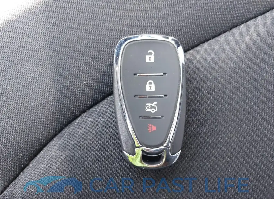 1G1ZC5ST1RF125742# 11