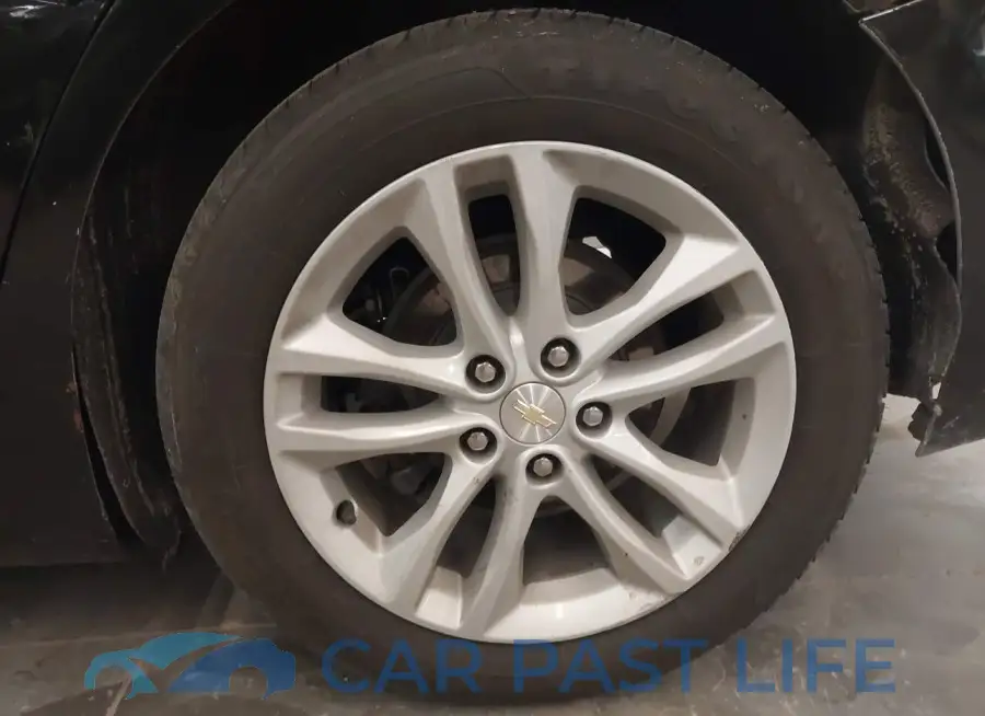 1G1ZD5ST4JF122867# 12