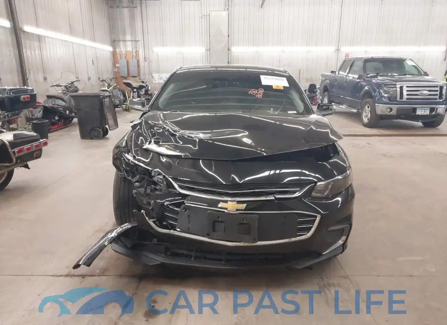 1G1ZD5ST4JF122867# 13