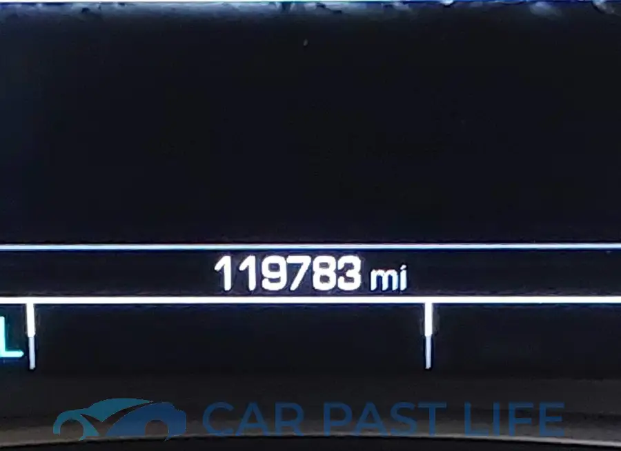 1G1ZD5ST4JF122867# 16