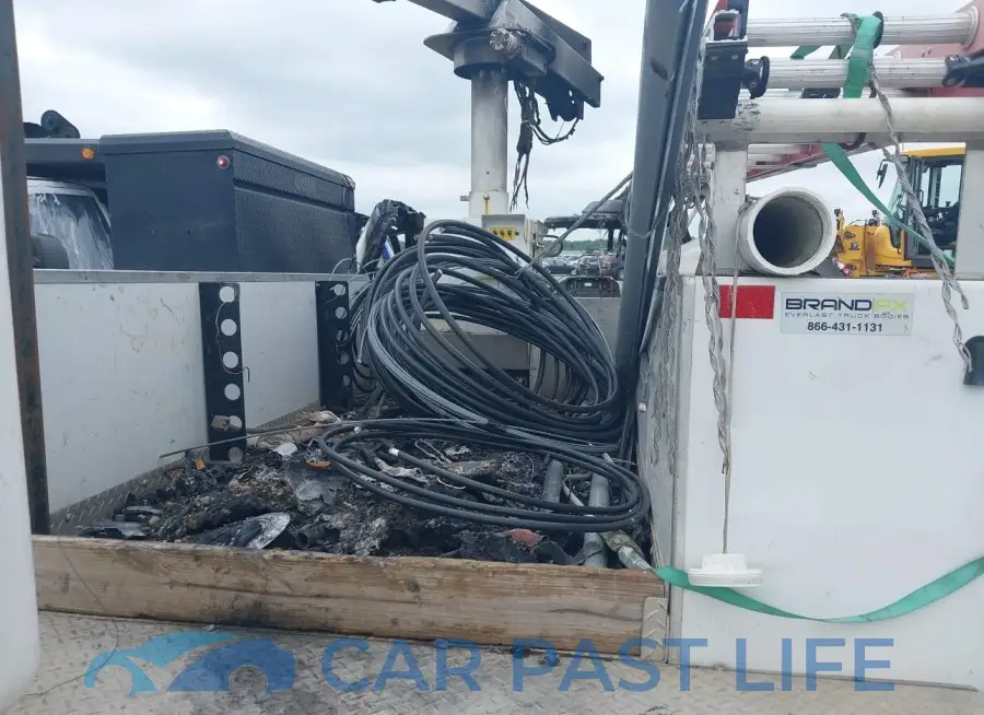 1FDRF3G69HEB33562# 11