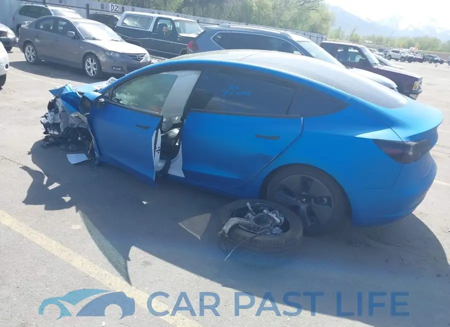 5YJ3E1EB3NF123086# 3