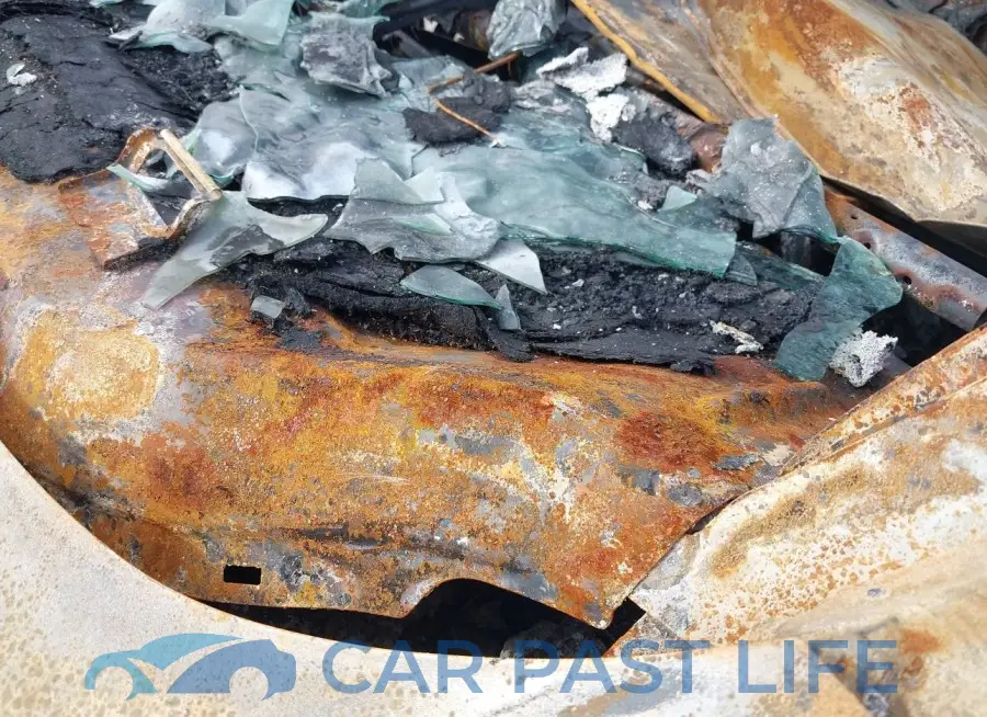 1FMCU9G90GUA56187# 9