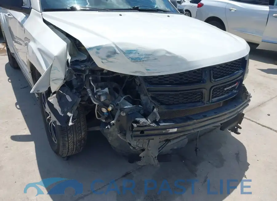 3C4PDCAB7HT576848# 6