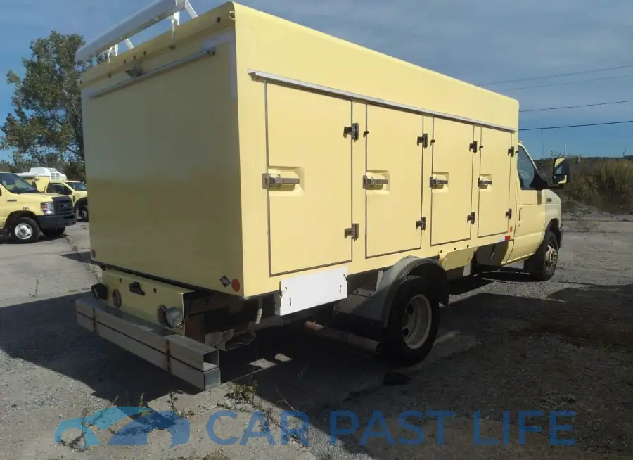 1FDXE4FN2MDC34158# 4