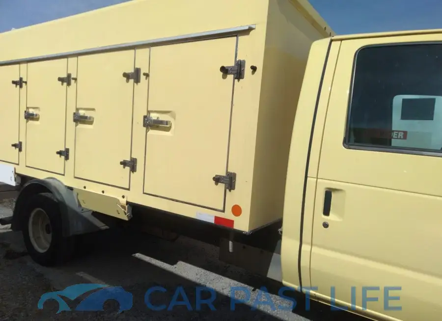 1FDXE4FN2MDC34158# 13