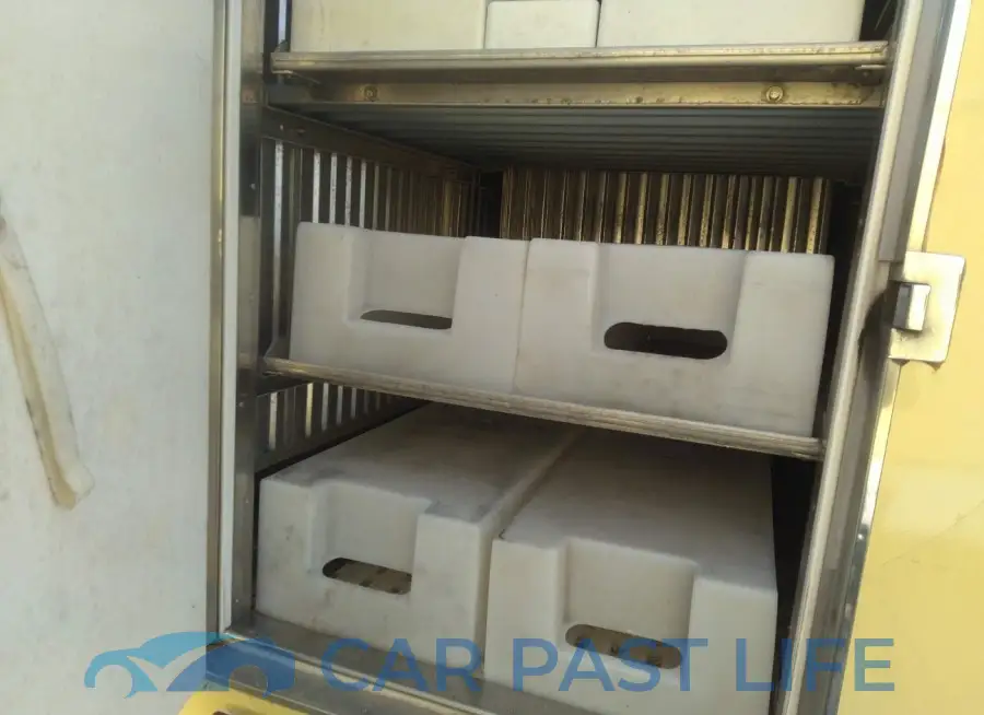 1FDXE4FS6KDC52245# 6