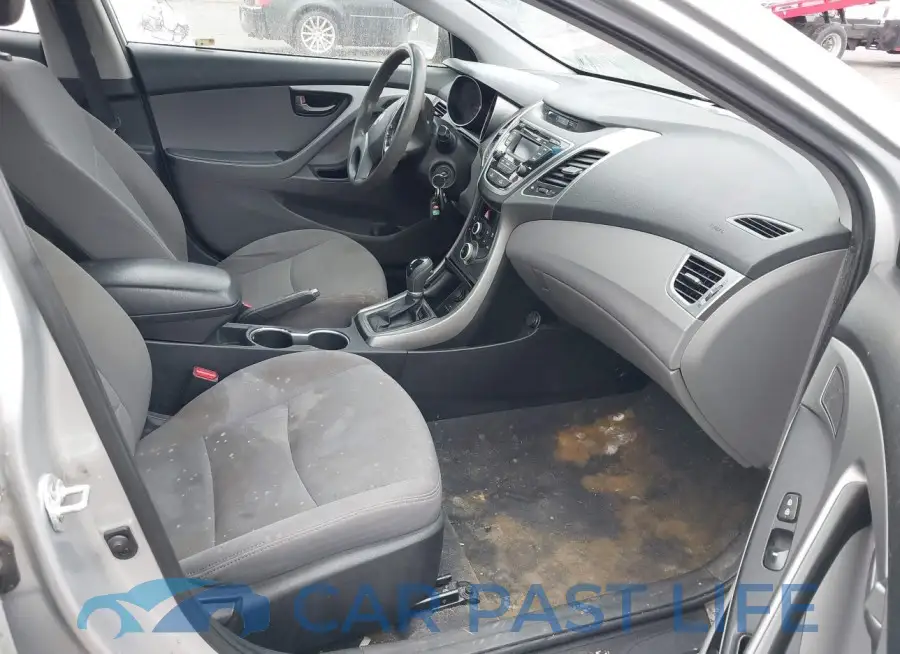 5NPDH4AE8FH622899# 5