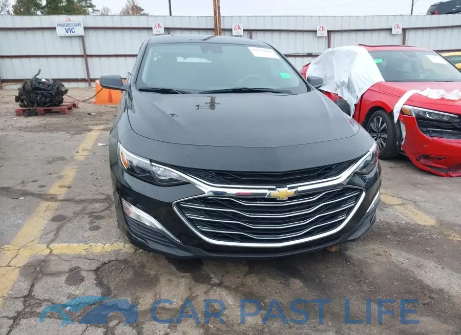 1G1ZB5ST4PF113696# 12