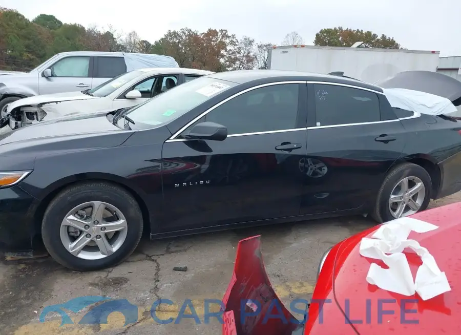 1G1ZB5ST4PF113696# 14