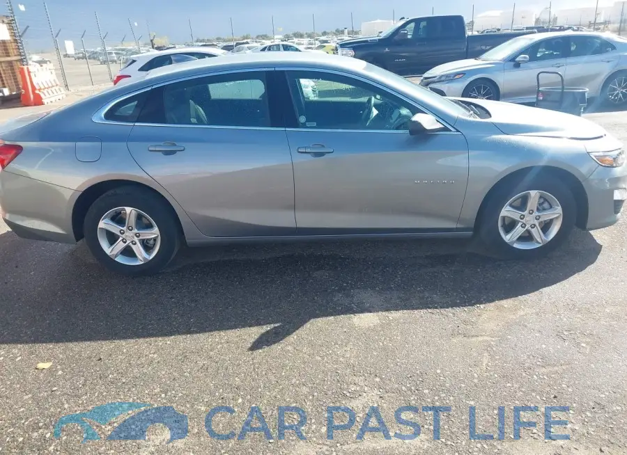1G1ZD5ST8RF163045# 13