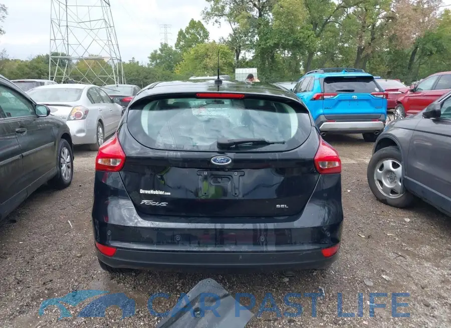 1FADP3M2XJL310463# 16