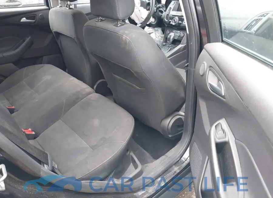 1FADP3M2XJL310463# 8