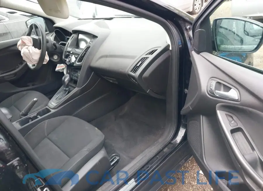 1FADP3M2XJL310463# 5