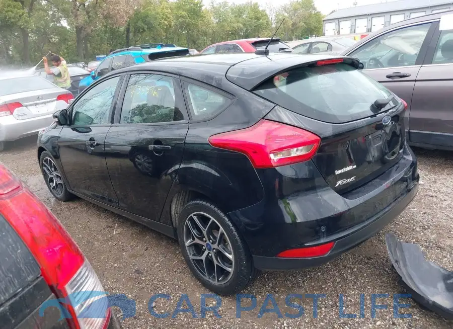 1FADP3M2XJL310463# 3