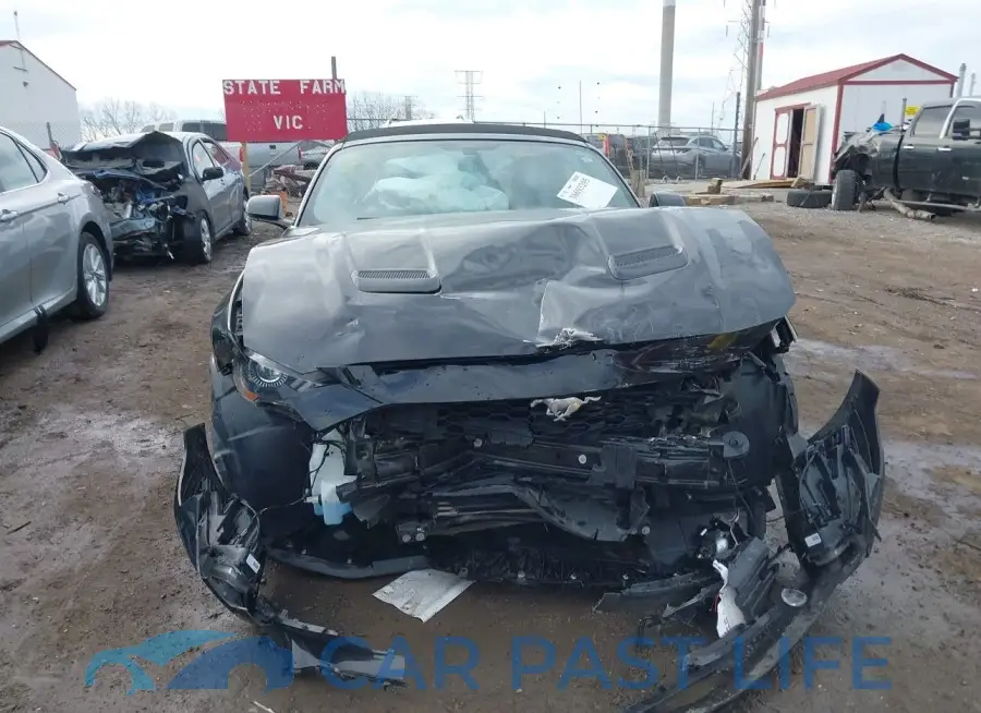 1FATP8UH3L5135171# 12