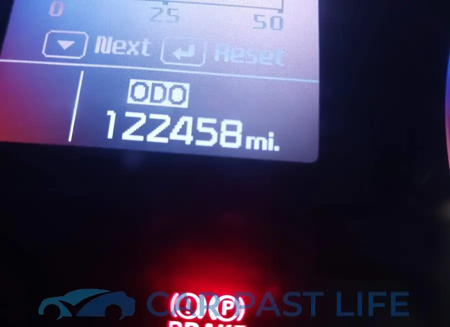 KNAFZ5A30G5587798# 15